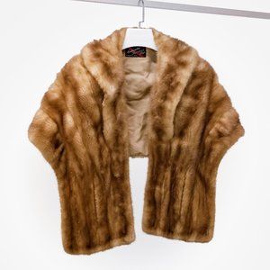 Edmonton Furriers Brown Mink Stole Collar